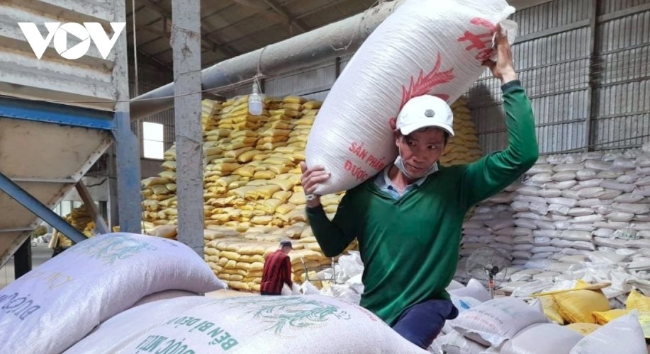 Vietnam retains its position as Singapore’s third-largest rice supplier